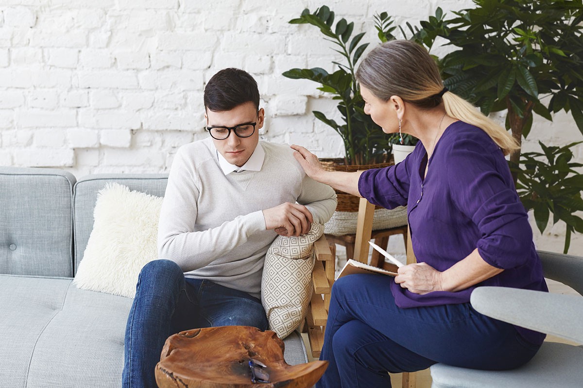 Depression Symptoms Everyone Should Learn to Recognize